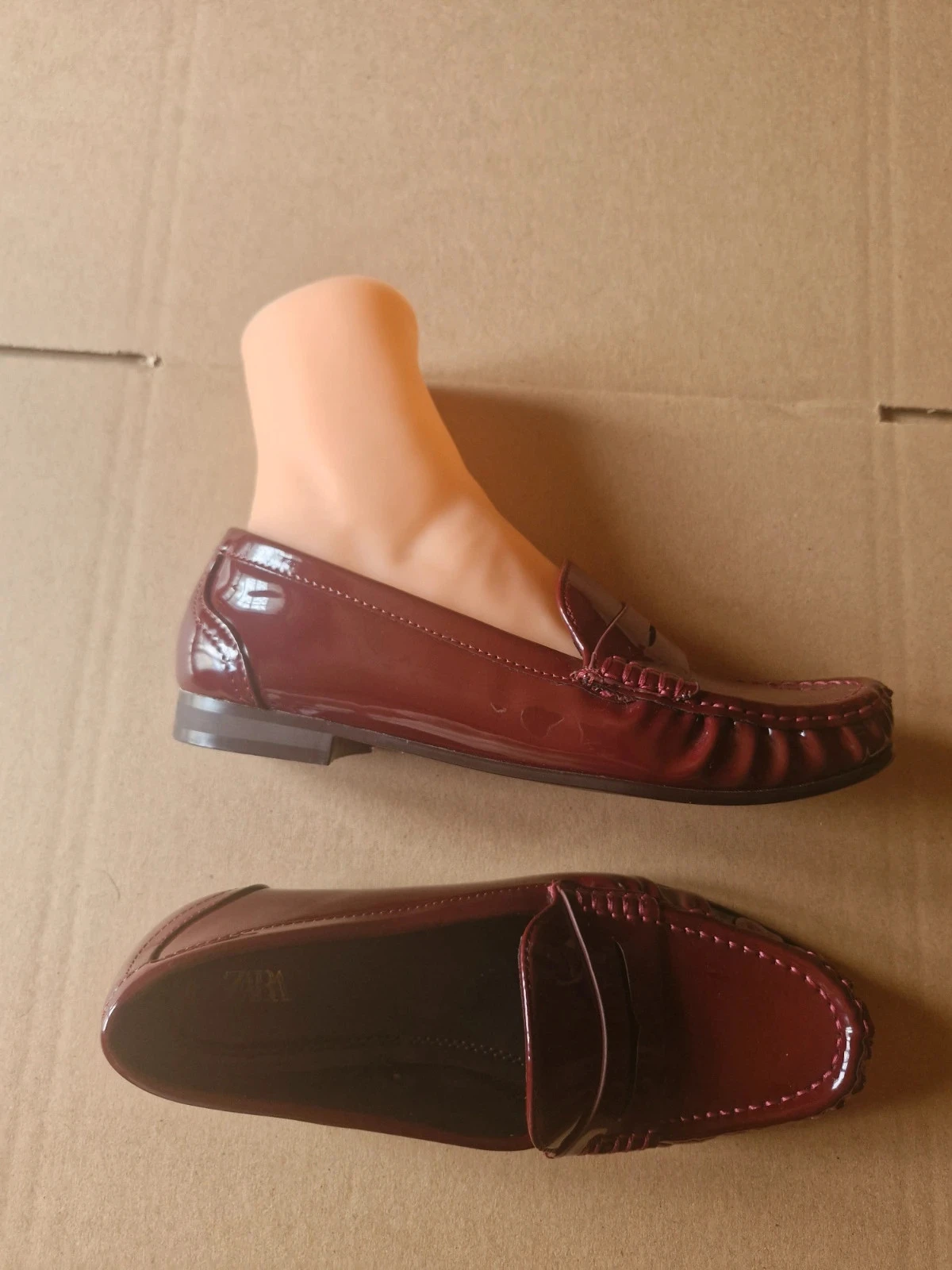 Mocassins vernis Zara bordeaux – Taille 36